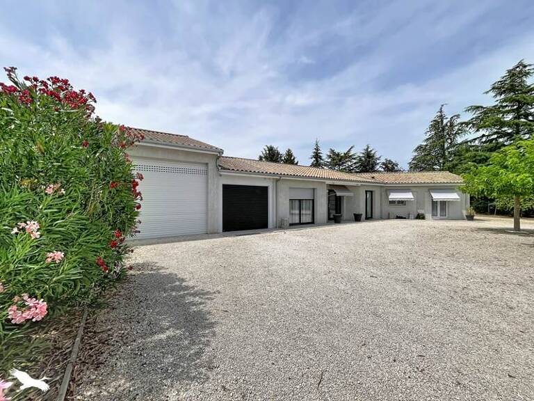 Contemporaine de 6 pièces principales — photo 1
