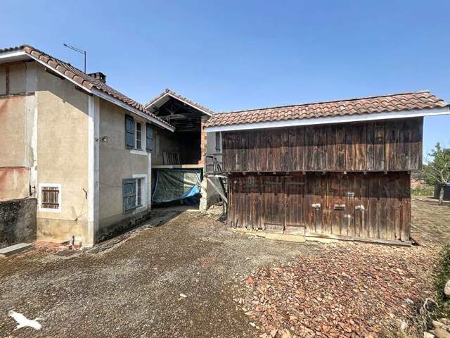 Maison de bourg de 4 pièces principales — photo du bien