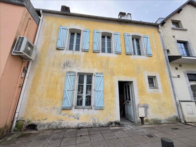 Maison de ville de 2 pièces principales — photo du bien