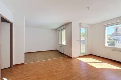 Appartement 3 pièces 101992 €