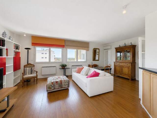 Appartement de 5 pièces principales — photo du bien