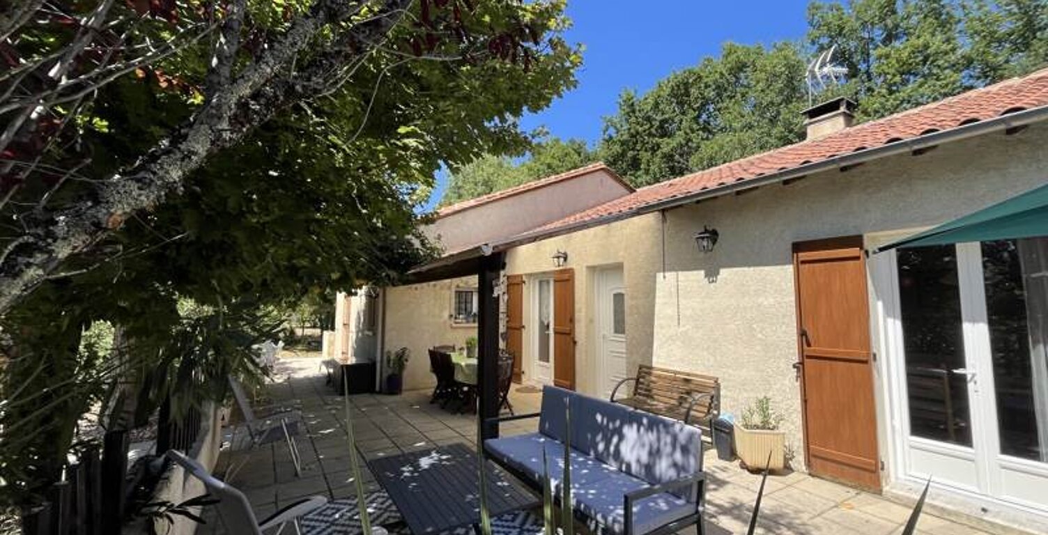Vente maison 4 pièces 131 m² Ribérac (24600) — photo 1