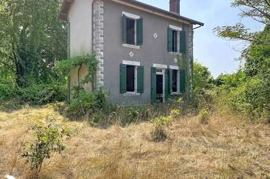 Maison 4 pièces 77420 €