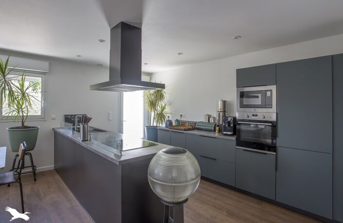 Vente maison 5 pièces 145 m² Saint-Christophe (17220) — photo 3
