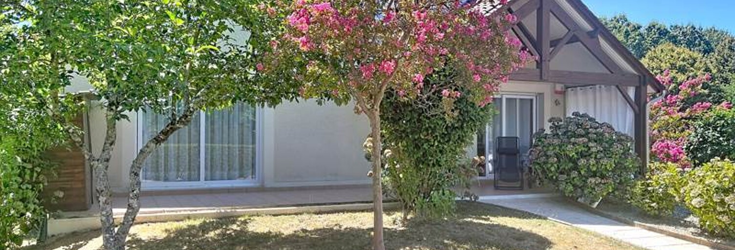 Maison 8 Pièces 217 m² à vendre à Saint-Saud-Lacoussière (24470)