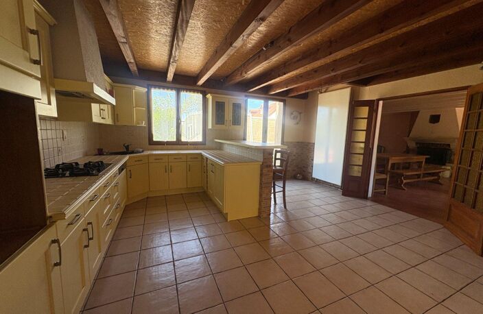 Vente maison 7 pièces 187 m² Argenton-sur-Creuse (36200) — photo 2