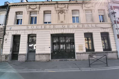 Commerce  180000 €