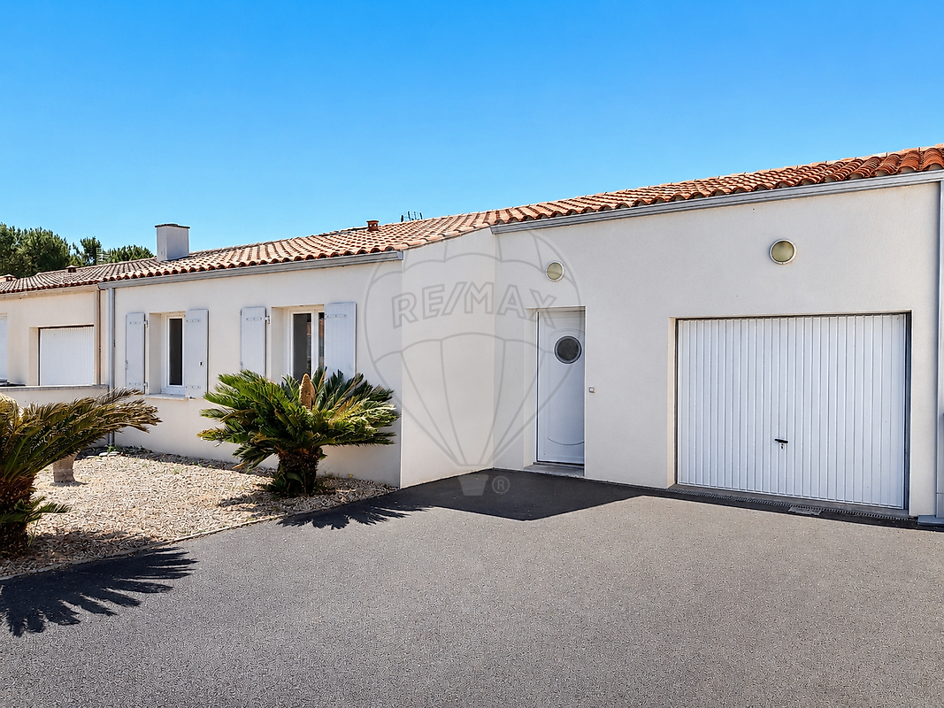 Villa / Maison  T4 à vendre Mathes (Les) 17570