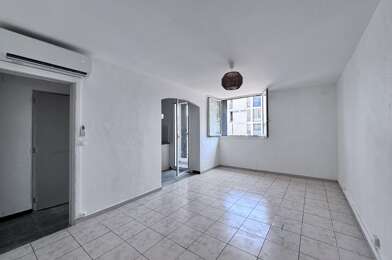 Appartement 3 pièces 750 €