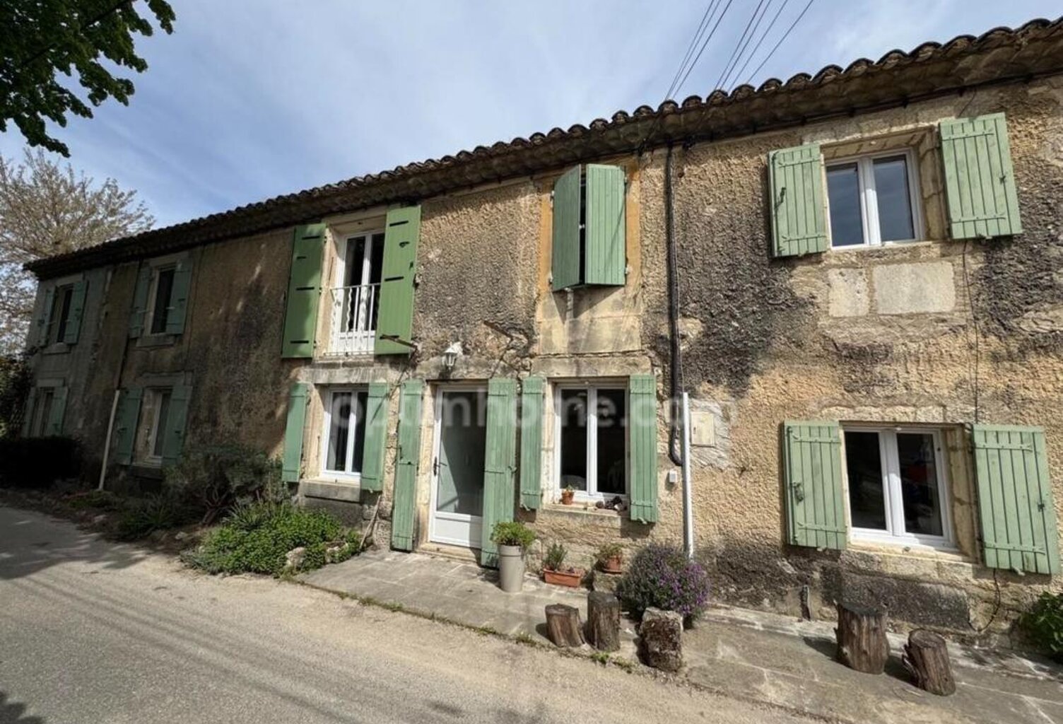 Ensemble immobilier à SAINT REMY DE PROVENCE — photo 1