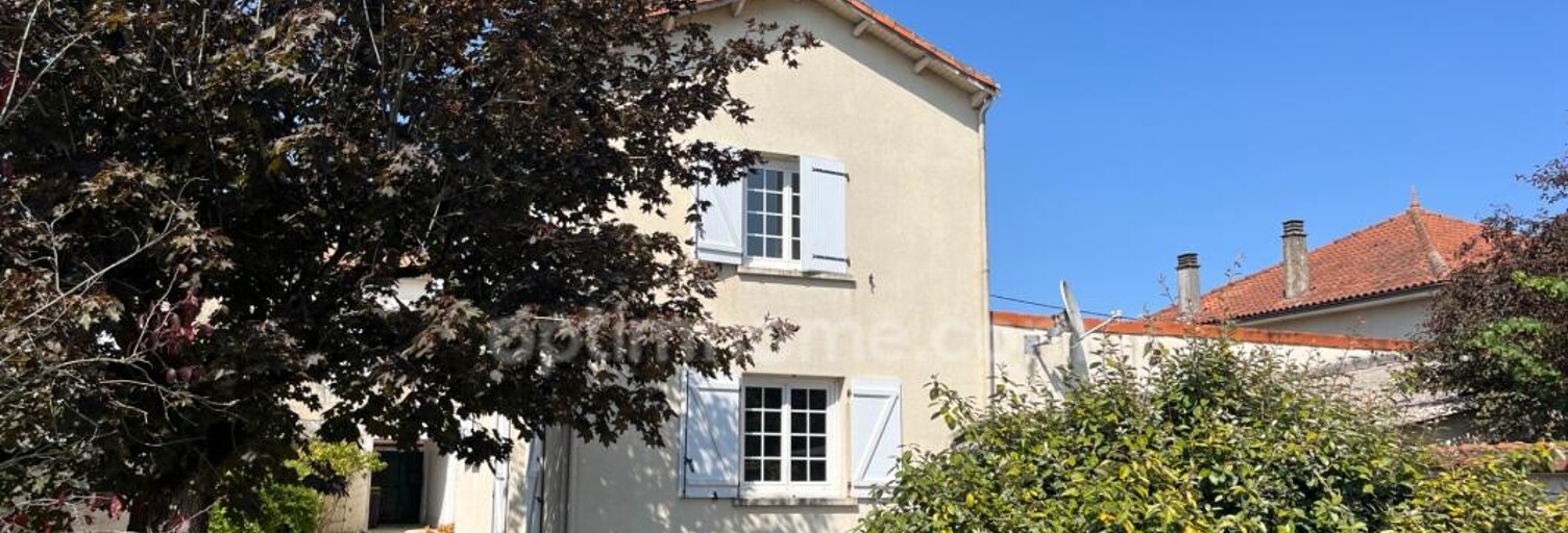 Maison 8 Pièces 148 m² à vendre à Mansle-les-Fontaines (16230)