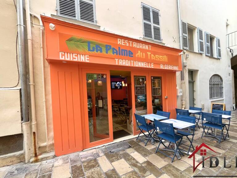 FONDS DE COMMERCE DE RESTAURANT ou SNACK centre-ville Hyères — photo 1