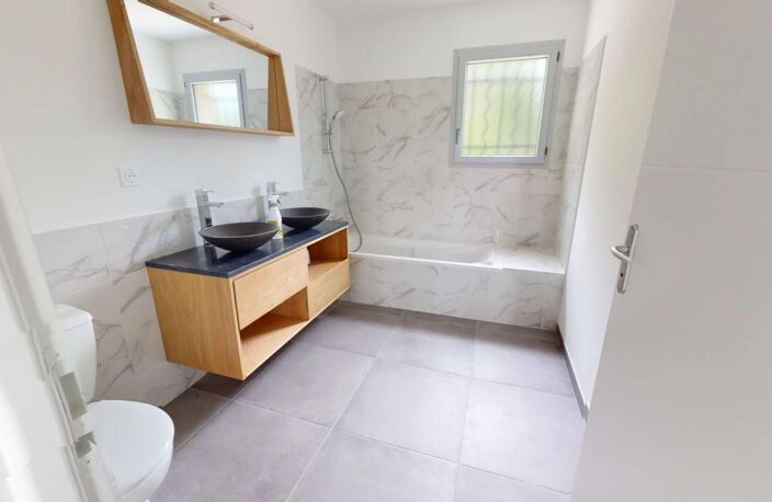 maison F4 (100 m²) à SAULCE SUR RHONE — photo 5