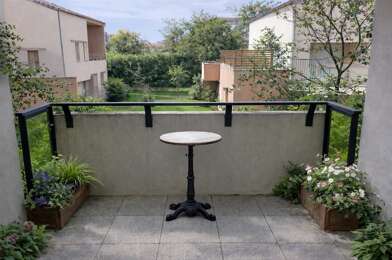 Appartement 4 pièces 1000 €