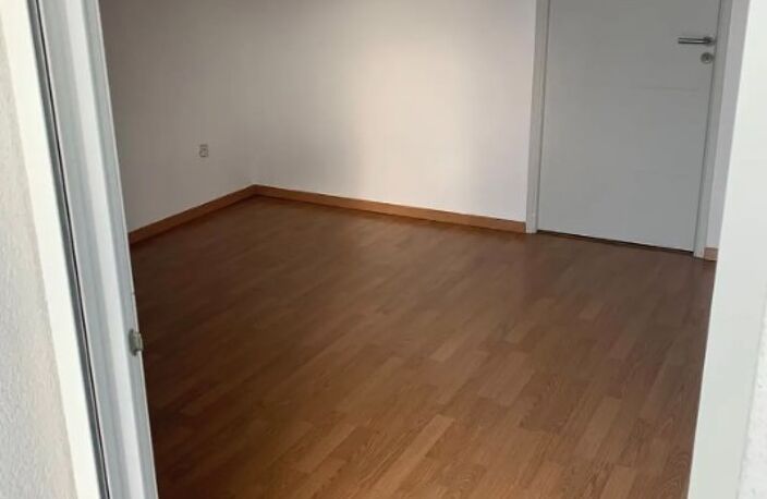 T2 — photo 3