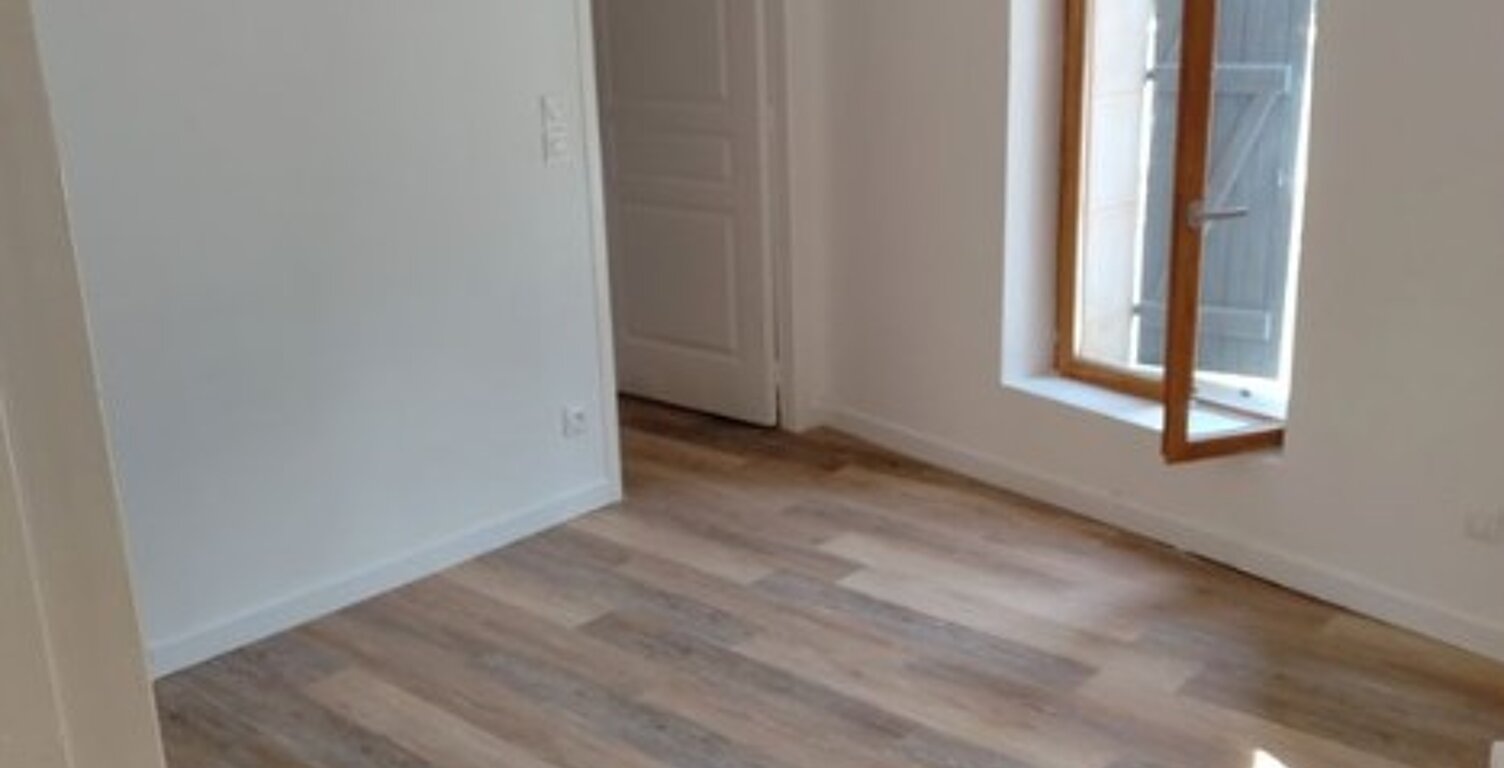 T2 — photo 1