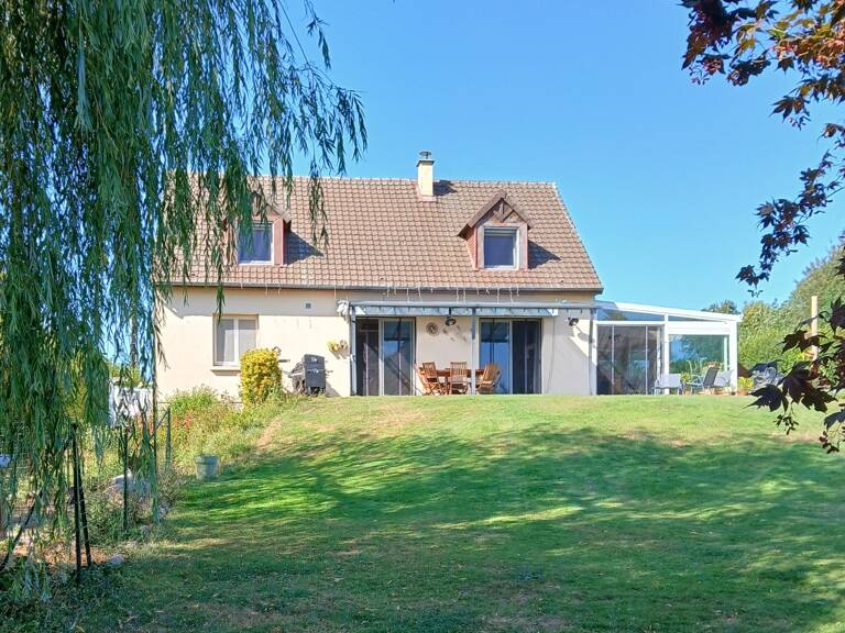 À 5 min de Vire – Pavillon 151 m², 4 chambres dont 1 au RDC – Terrain 2 518 m² — photo 1