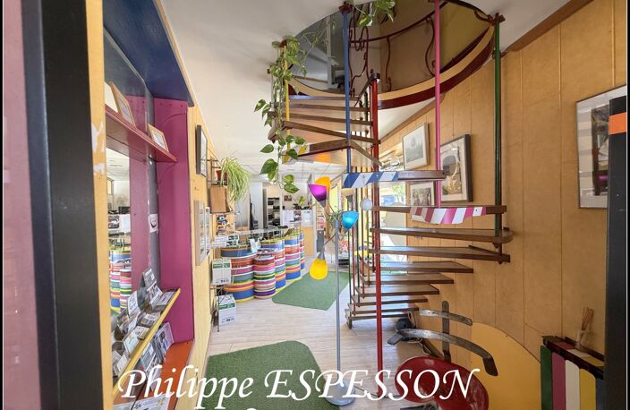   Immeuble Art Déco – Commerce loué – Marmande — photo 5