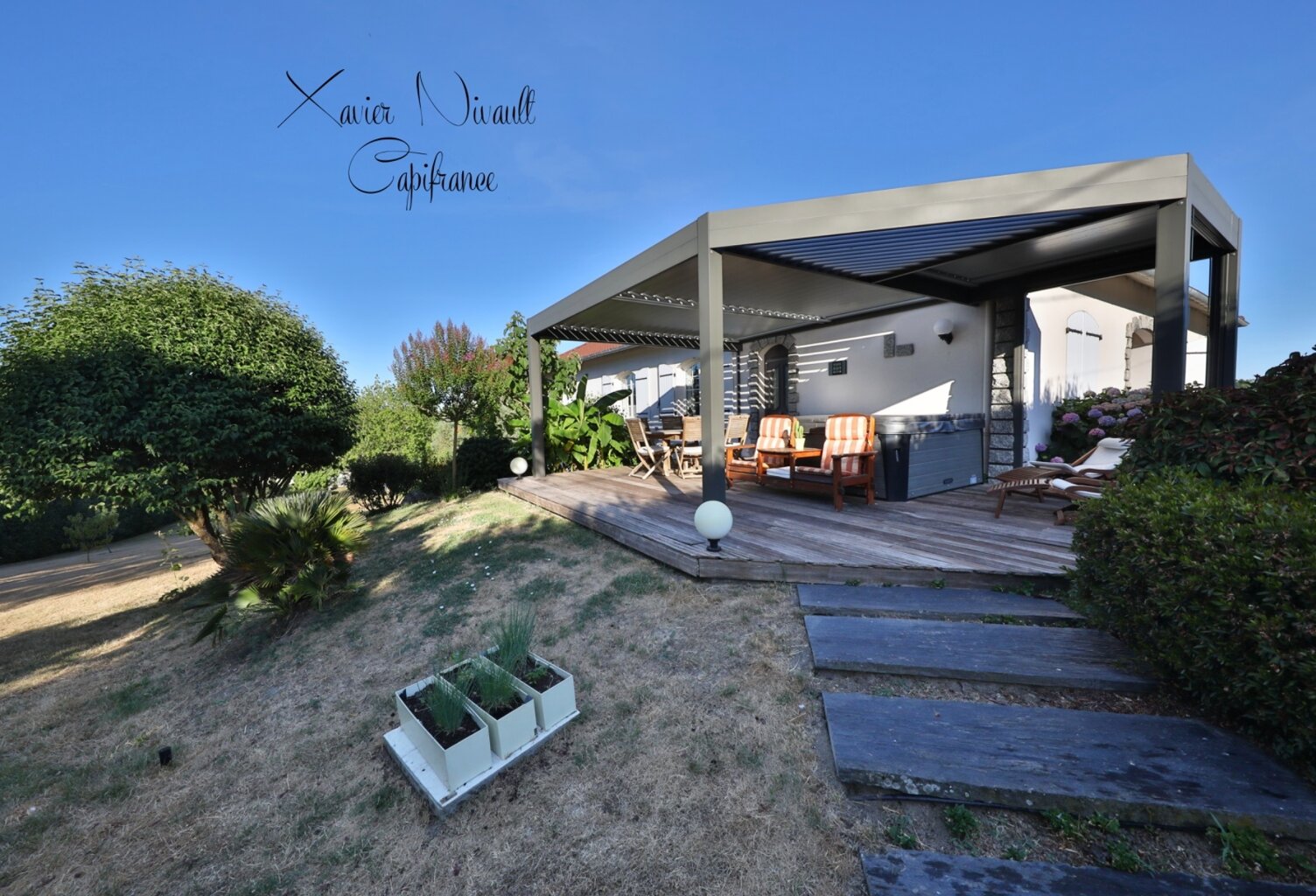 Maison à vendre 10 pièces MONCOUTANT (79) — photo 1