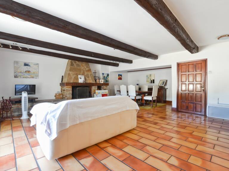 Maison de caractère 186 m² – 5 chambres dont 4 suites – Terrasse 47 m² – Causses-et-Veyran — photo 1