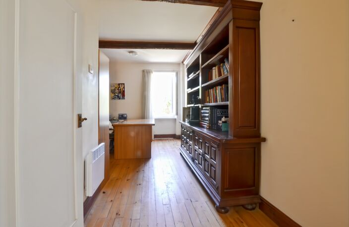 Maison de caractère 186 m² – 5 chambres dont 4 suites – Terrasse 47 m² – Causses-et-Veyran — photo 5