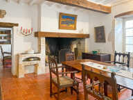 À Vendre – Maison de village en pierre (6 pièces) de 227 m² à Bazian (Gers) avec cour et jardinet — photo 4