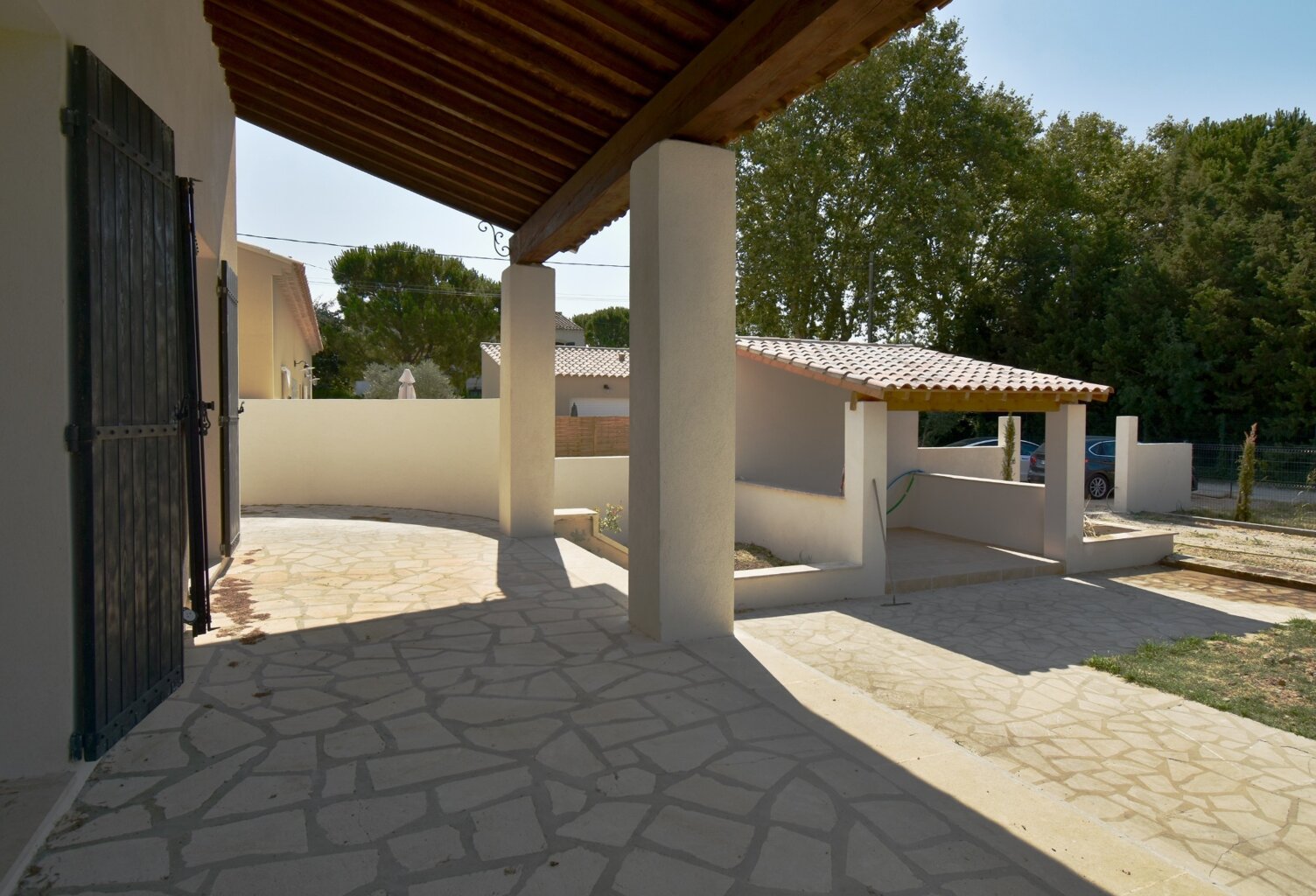 Maison à vendre 5 pièces FONTVIEILLE (13) — photo 1