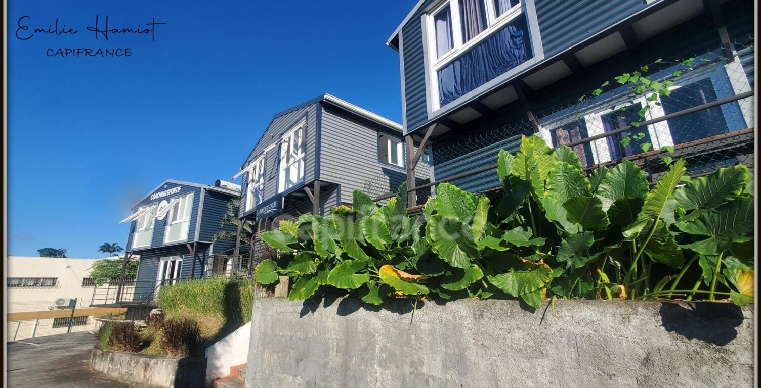 A louer - Local commercial en duplex - Fort de France - Quartier didier — photo 1