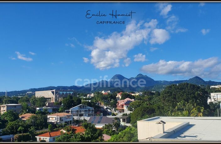 A louer - Local commercial en duplex - Fort de France - Quartier didier — photo 3