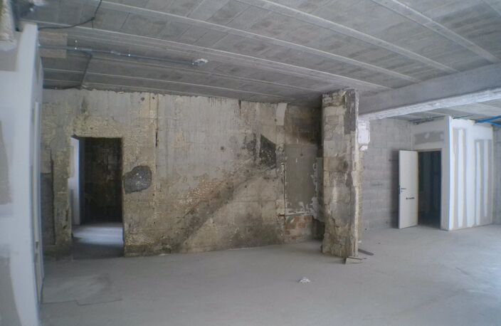 ⚜ COGNAC A Louer Local Commercial Centre Ville Rue Piétonne ⚜ — photo 4