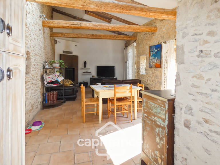 Laudun-maison de village 90m² avec cour et terrasse — photo 1