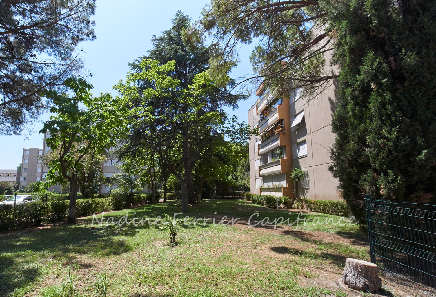 AIX-EN-PROVENCE – PIGONNET – Grand Appartement de 97 m² – 3 chambres — photo 1