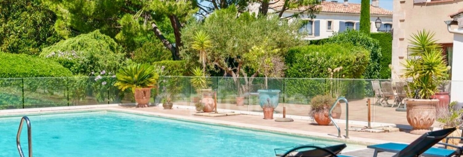 Maison 11 Pièces 302 m² à vendre à Fontvieille (13990)