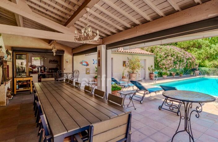 Propriete à vendre 11 pièces FONTVIEILLE (13) — photo 3