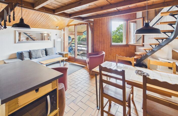 Haute Savoie (74), à vendre SAMOENS - Domaine skiable Grand Massif - Appartement T2 bis + 2 mezzanines — photo 4