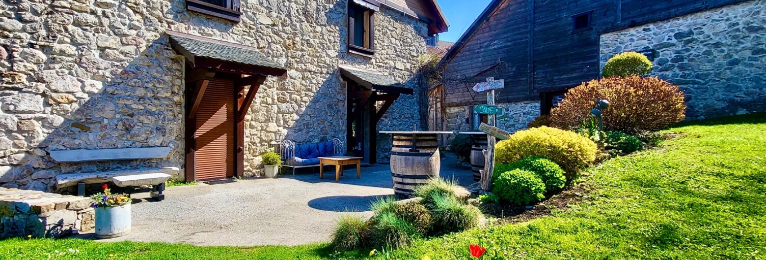 Maison 10 Pièces 300 m² à vendre à Thollon-les-Mémises (74500)