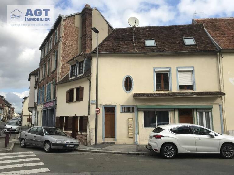 BEAUVAIS — photo 1