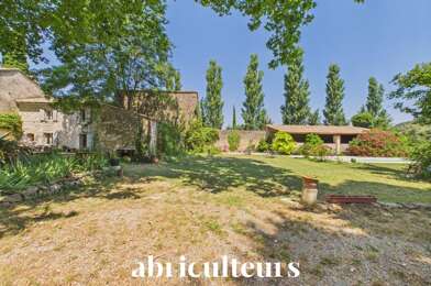 Maison 9 pièces 745200 €