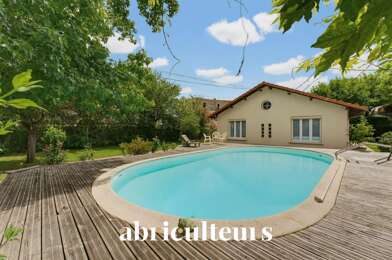 Maison 5 pièces 735902 €