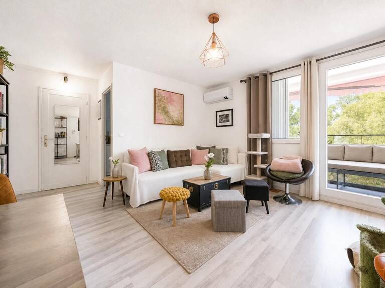 83600 - FREJUS - CENTRE-VILLE - 3 PIÈCES - 2 CHAMBRES - 58.0 M² - APPARTEMENT AVEC BALCON VUE DEGAGEE — photo 1