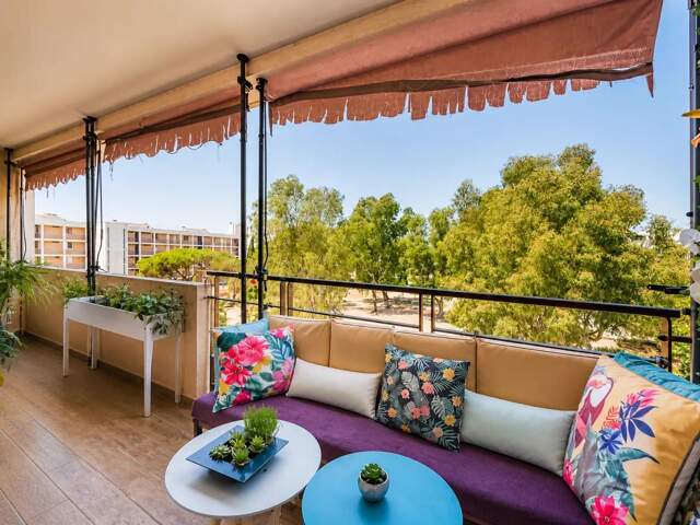 83600 - FREJUS - CENTRE-VILLE - 3 PIÈCES - 2 CHAMBRES - 58.0 M² - APPARTEMENT AVEC BALCON VUE DEGAGEE — photo du bien