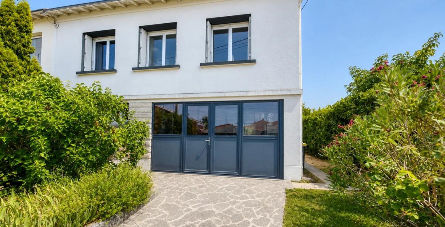 Maison de 6 pièces de 157 m² à La Rochelle — photo 1