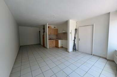 Appartement 1 pièces 299 €
