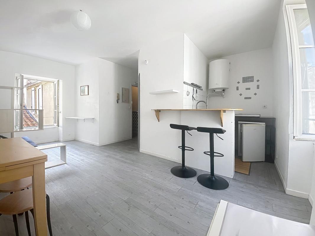 Appartement  T1 à vendre Rochelle (La) 17000