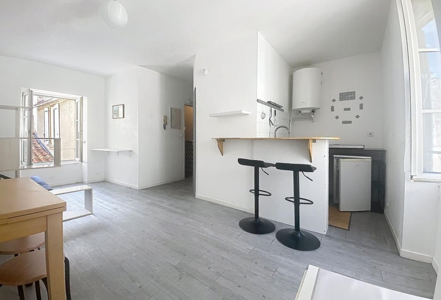 Appartement À Vendre — photo 1