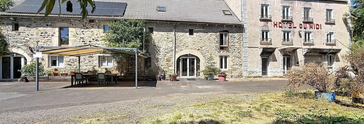 Divers 9 Pièces 570 m² à vendre à Joursac (15170)