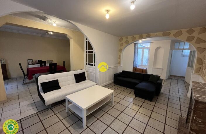 Maison de Ville Avec Garage — photo 2