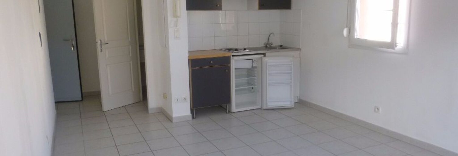 Appartement 1 Pièce 26 m² à louer à Nîmes (30000)