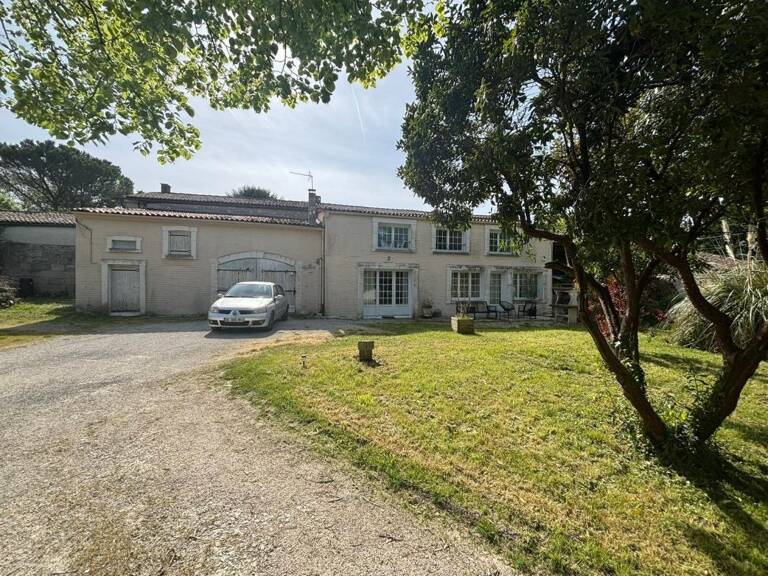 Maison À Vendre — photo 1