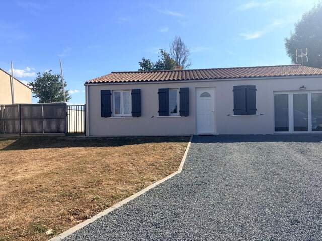 Taillebourg – Maison avec piscine, aucun travaux à prévoir ! — photo du bien